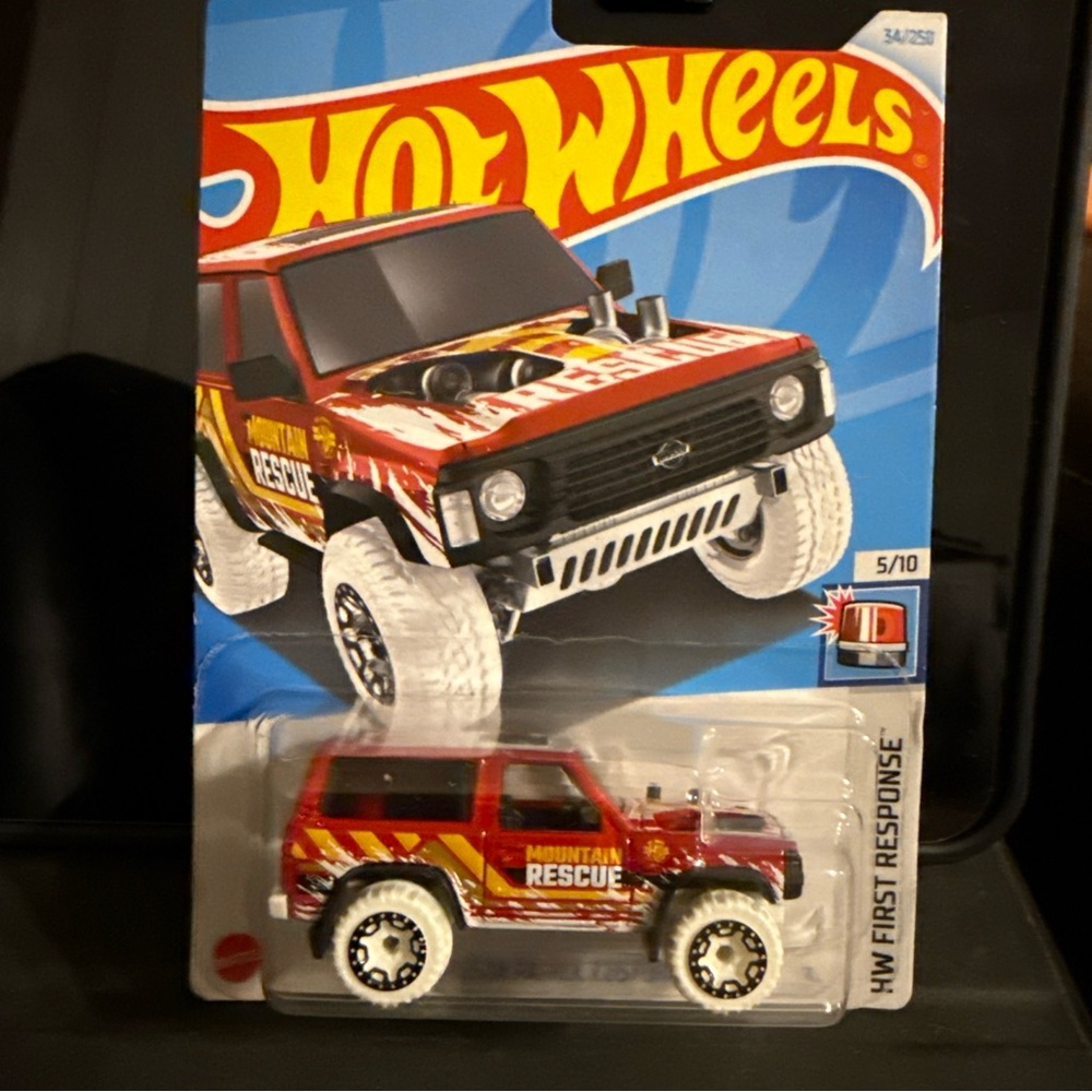 Mountain Rescue 4x4 Toy Car - Red